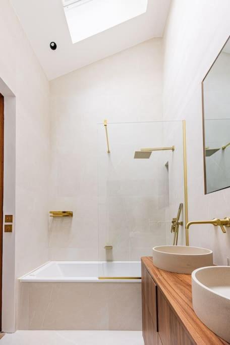 155#suite Luxueuse#etienne Marcel#chatelet#paris 3 * Parijs