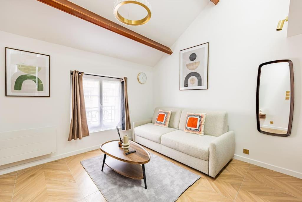 155#suite Luxueuse#etienne Marcel#chatelet#paris 3 * Parijs